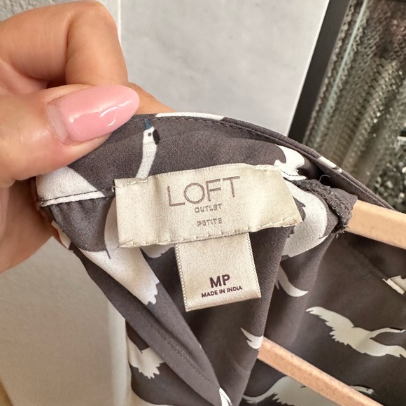 Loft top - Picture 2 of 2